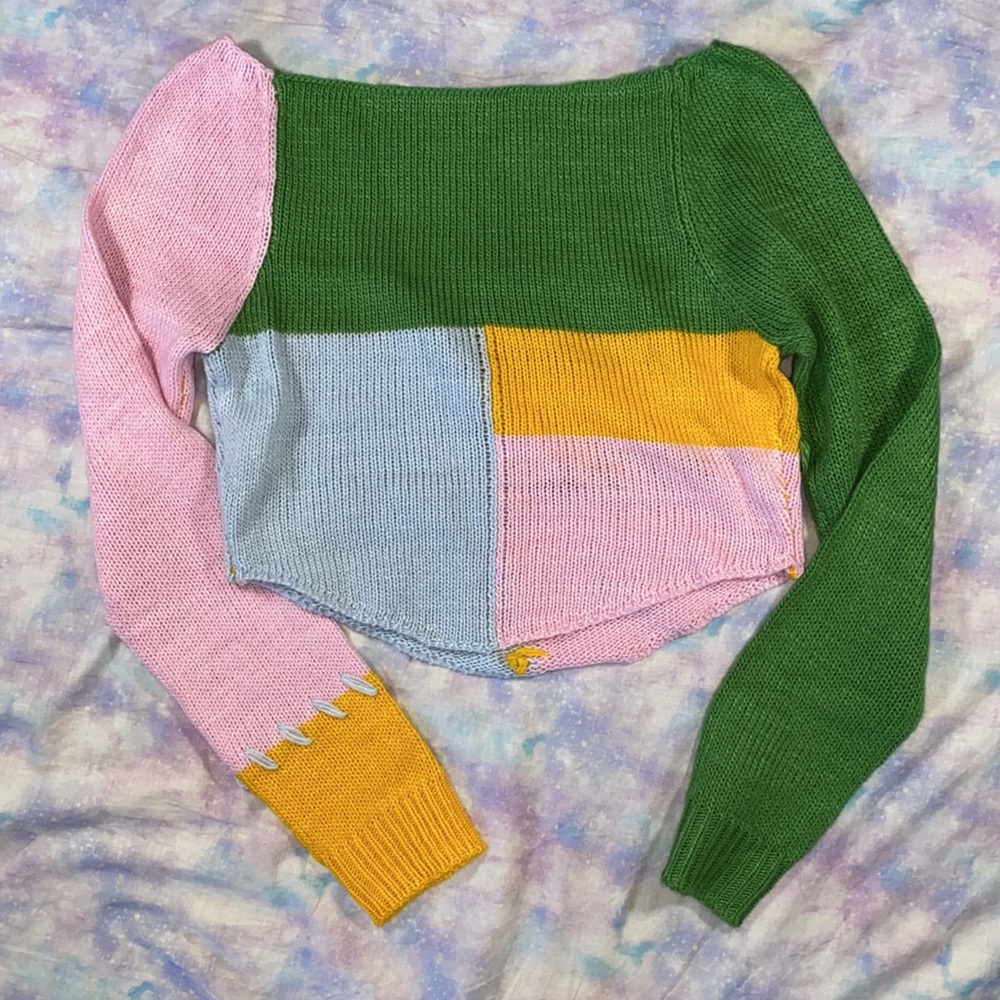 Shein • Adorable Patchwork Cropped Sweater - Picture 10 of 14